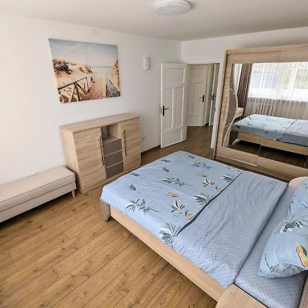 Lovely 2-Bedroom Flat In The Heart Of 德拉肯恩凯 外观 照片