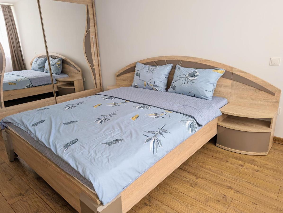 Lovely 2-Bedroom Flat In The Heart Of 德拉肯恩凯 外观 照片
