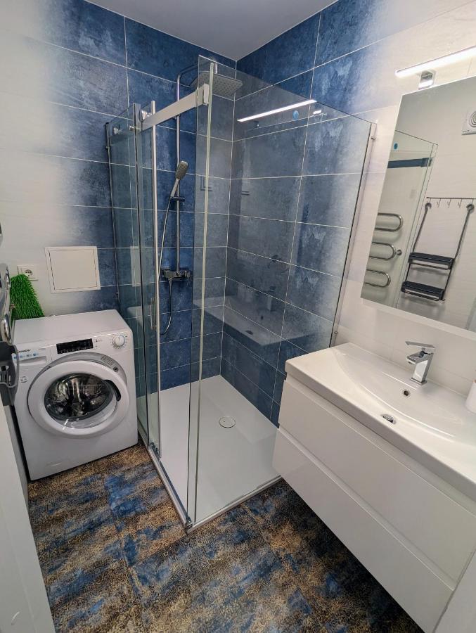 Lovely 2-Bedroom Flat In The Heart Of 德拉肯恩凯 外观 照片