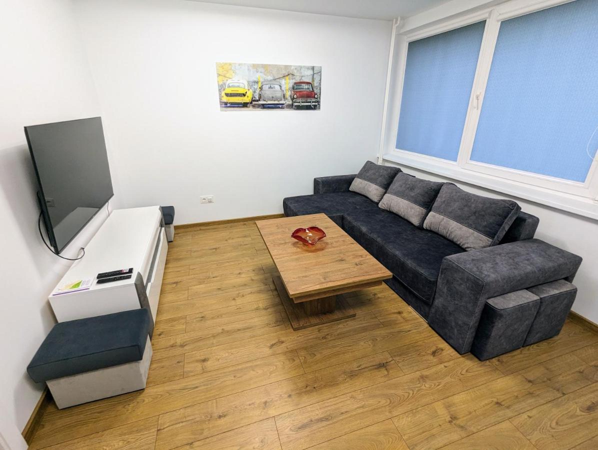 Lovely 2-Bedroom Flat In The Heart Of 德拉肯恩凯 外观 照片